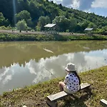 в тиші келечина *