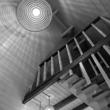 в тиші келечина بيت للعطل